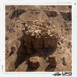 Portada para "It Creates Me"