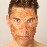 Portada para "Breaking the Elephant's Legs"