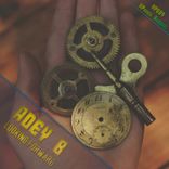 Portada para "Looking Forward"