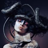 Portada para "House Madness"