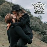 Portada para "Gratitude"