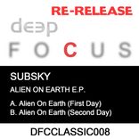 Portada para "Alien On Earth EP"