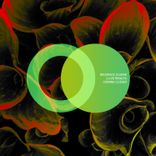 Artwork voor "Coming Closer"