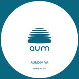 Hathor Et À Travers