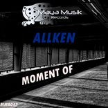 Portada para "MOMENT OF"