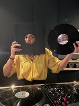 Monika Ross Aus Summer Seleckies