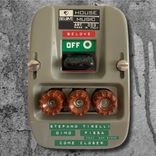 Portada para "Come Closer"