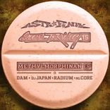 Artwork voor "Social Teknology 15 (Methylmorphinan)"