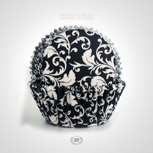 Artwork for "La mela"