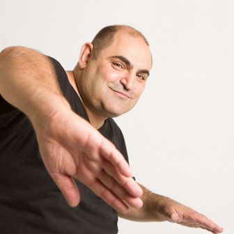 Speel "Anthony Pappa: Under The Radar 2025" af